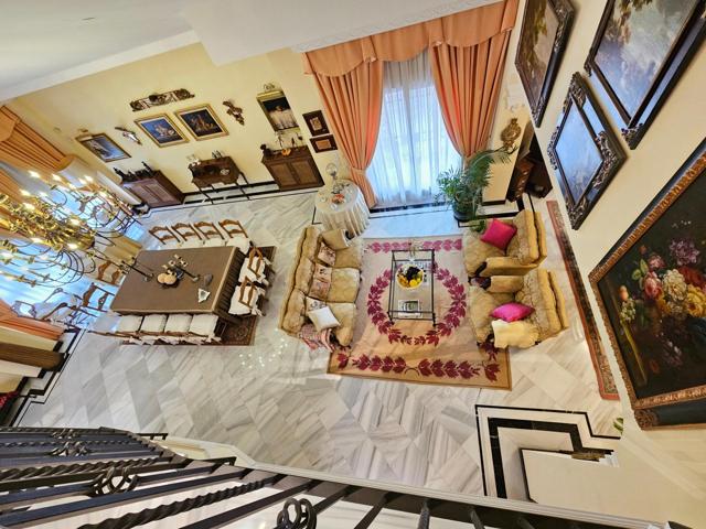 IMPRESIONANTE CHALET EN EL BRILLANTE photo 0