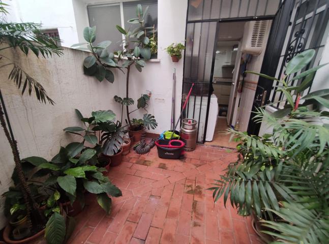 PRECIOSO PISO PARA ENTRAR A VIVIR CON COCHERA EN FIDIANA photo 0