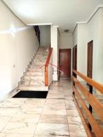 DÚPLEX DE CUATRO HABITACIONES CON GARAJE Y TRASTERO photo 0