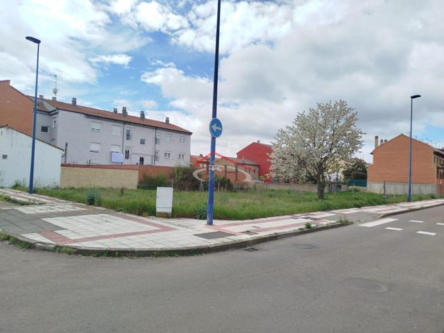 VENTA DE PARCELA URBANA EN SAN ANDRÉS DEL RABANEDO photo 0