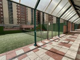 PISO DE CUATRO HABITACIONES CON GARAJE FRENTE AL CORTE INGLÉS photo 0
