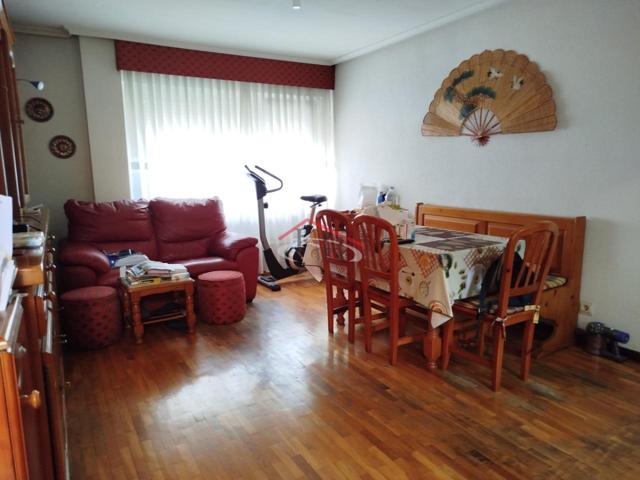 APARTAMENTO CON LOCAL Y DOS TRASTEROS photo 0