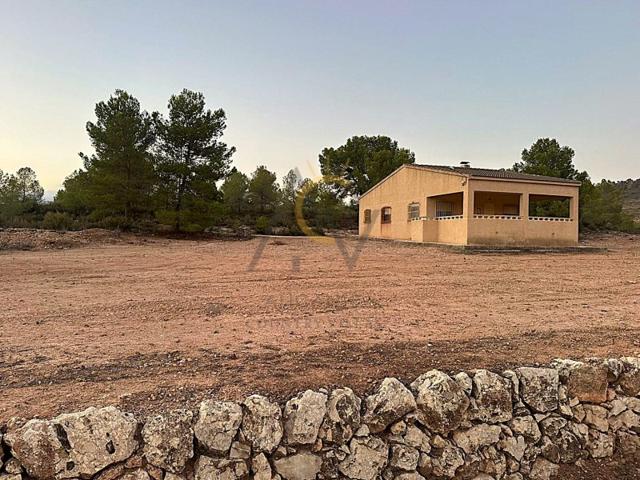 Casa De Campo En venta en El Pinós - Pinoso photo 0