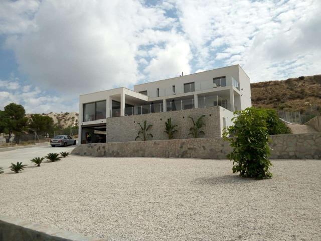 Casa En venta en Mutxamel, Mutxamel photo 0