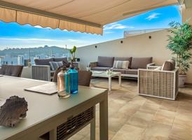 Moderno ático dúplex soleado en Camporrosso Village - Finestrat photo 0