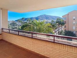 Espacioso piso de 100m2 de 2 dormitorios, 2 baños a 400m de Playa Albir photo 0