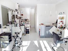 Traspaso de Salón de Peluquería y Salón de belleza en el centro del Albir photo 0