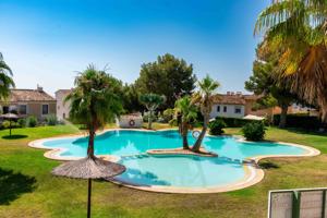 Adosado de 2 dormitorios con 2 aseos y 1 baño, piscina, tennis y jardines en Golf Bahia de Finestrat photo 0
