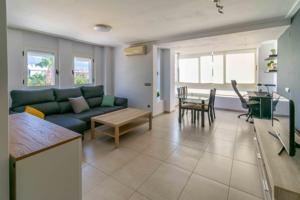 Apartamento de un dormitorio doble y uno simple con piscina comunitaria a pocos minutos a pie de la playa del Albir photo 0