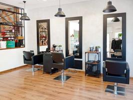 Traspaso Salón de Peluquería de 100m2 en Albir photo 0