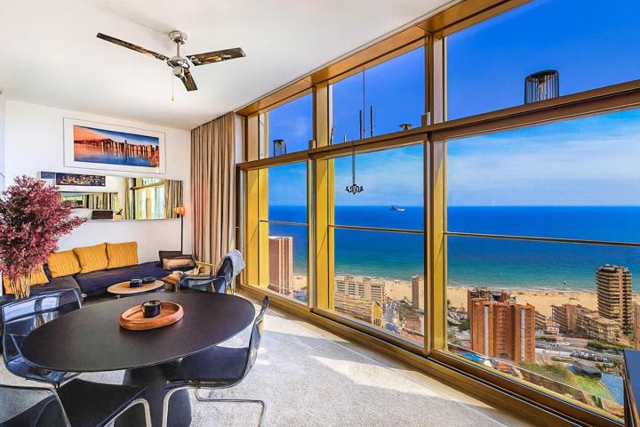 Apartamento de lujo en Playa Poniente de Benidorm photo 0
