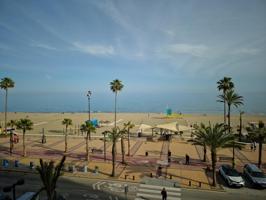 Piso En venta en Playa De Los Boliches, Fuengirola photo 0