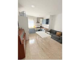 Vivienda Calle Yecla con todos los servicios cercanos photo 0