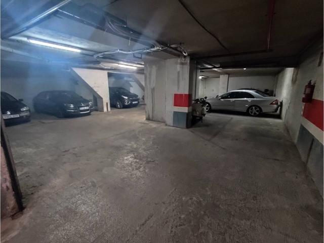 Venta de local comercial en Mislata photo 0