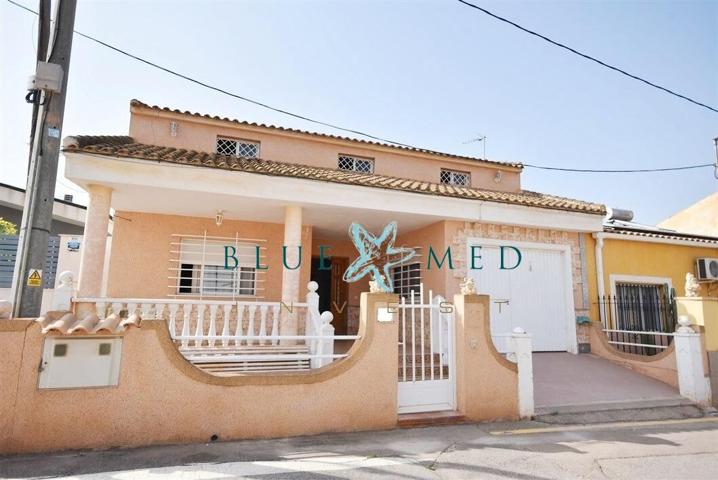 Villa moderna en un típico pueblo murciano photo 0