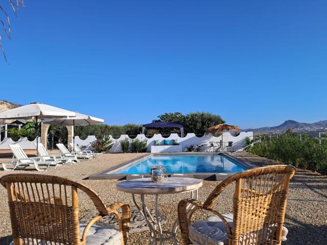 EXCLUSIVA CASA DE CAMPO CON PISCINA PRIVADA Y JACUZZI EN LA RUSTICANA photo 0