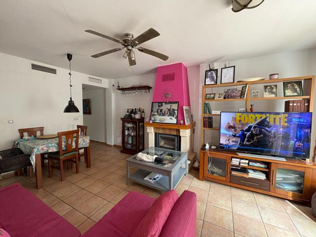Chalet en Los Geraneos photo 0