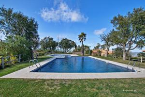 Piso En venta en Urbanización Mas Nou, Castell-Platja D´aro photo 0