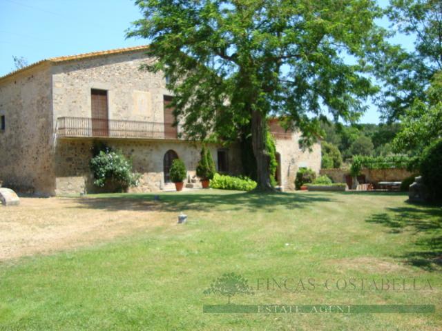 Casa En venta en Romanya, Llagostera photo 0