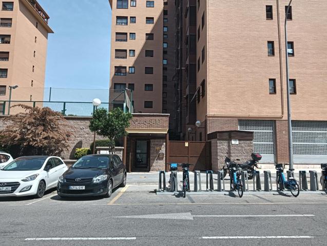 Plaza de garaje para 2 coches en c- Maquinilla photo 0