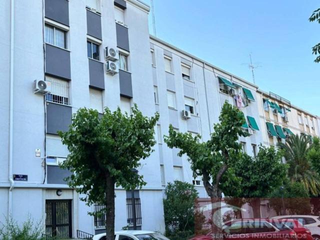 Piso en venta en Valderas-Los Castillos photo 0