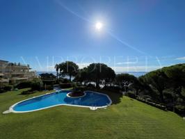 Piso En venta en Sant Feliu De Guíxols photo 0