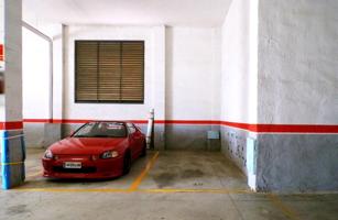 PARKING EN ZONA PUEBLO DE CAMBRILS photo 0
