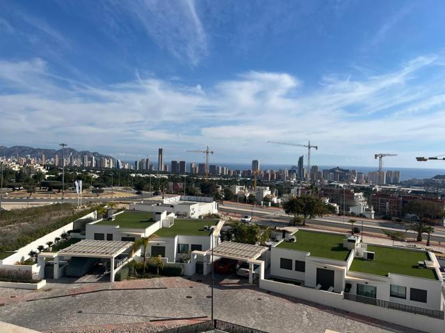 SE VENDE PRECIOSO ATICO CON VISTAS A TODO EL BENIDORM photo 0