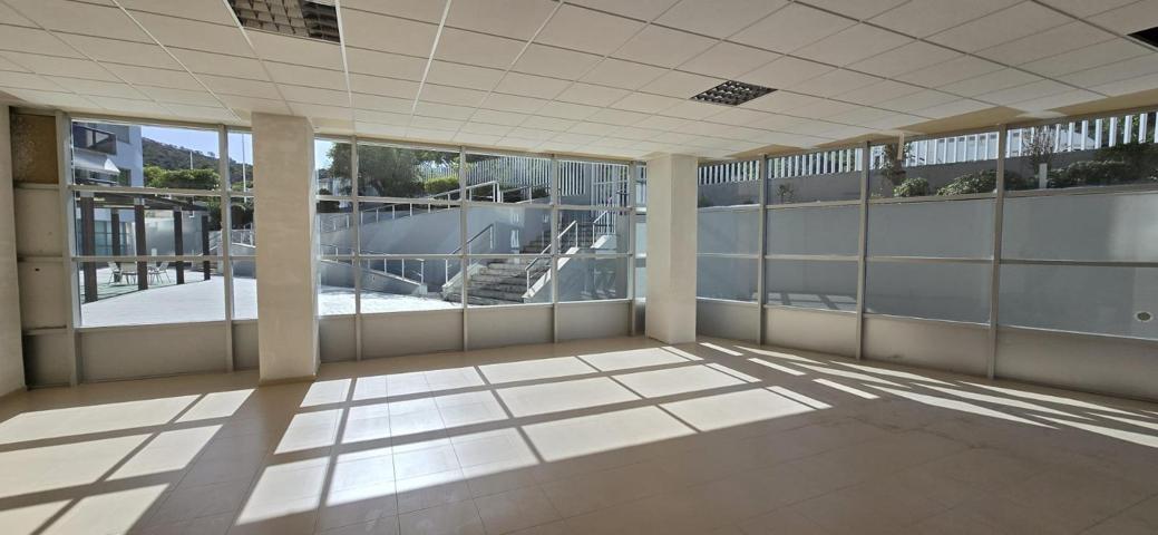 SE ALQUILA LOCAL COMERCIAL photo 0