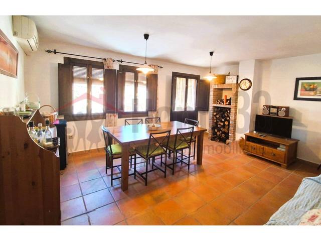 Piso en venta en Ohanes photo 0