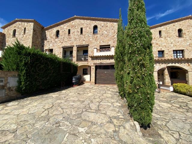 Piso En venta en Castell-Platja D'Aro photo 0