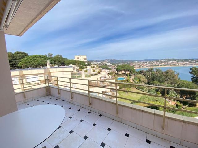 Piso En venta en Sant Feliu De Guíxols photo 0