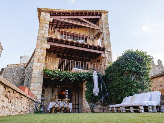 Casa En venta en Pals photo 0