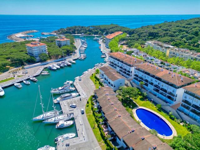 Piso En venta en Port D'Aro, Castell-Platja D'Aro photo 0