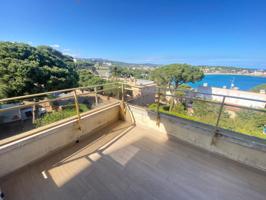 Piso En venta en Sant Feliu De Guíxols photo 0