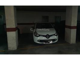 EN VENTA GARAJE MAS TRASTERO - EDIFICIO GADI photo 0