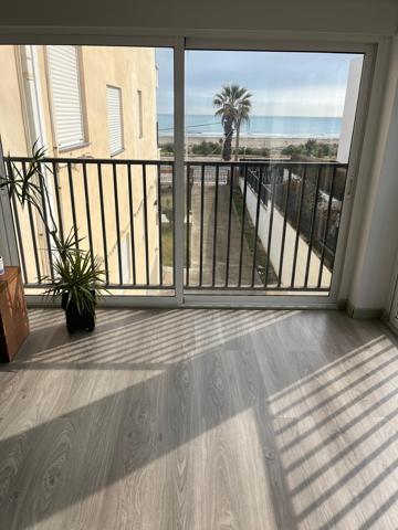 Apartamento, en primera línea de playa del Gurugú, Grao de Castellón photo 0