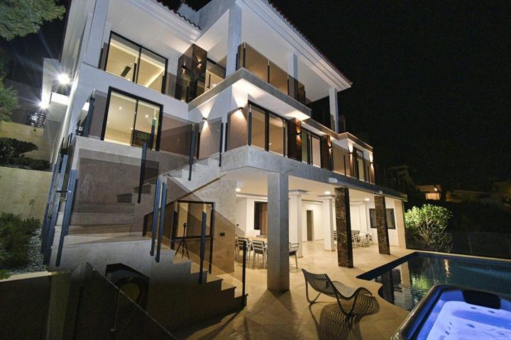 SE VENDE UNA VILLA EN ALTEA HILLS photo 0