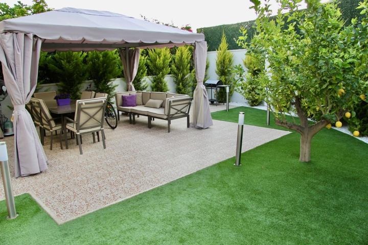 DUPLEX EN VENTA CON JARDIN photo 0