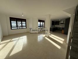 Duplex de 156 m2 a la venta en Vimianzo. photo 0