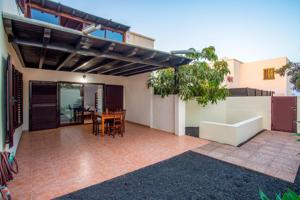 Duplex en Costa Teguise de 3 dormitorios photo 0