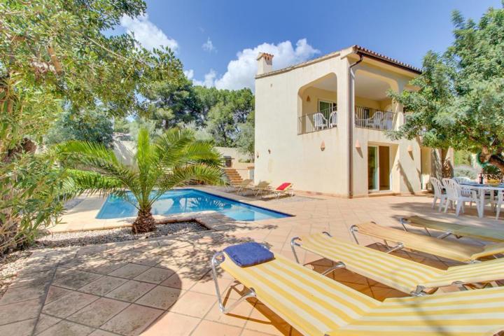 Casa con apartamento de invitados, piscina y jardín privado en Moraira. photo 0