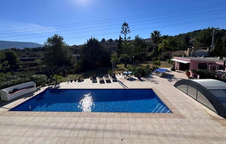 Villa ubicada en la tranquilidad del campo con piscina y jardín propio, en Partida Abiar, Benitachel photo 0