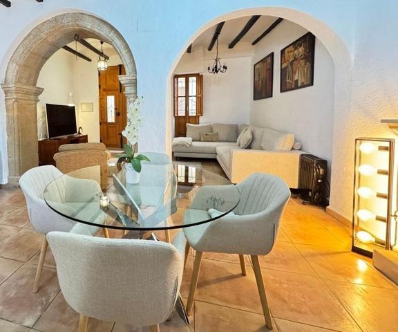 Casa de pueblo en Teulada: encanto histórico y confort moderno a tan solo 4 km de Moraira photo 0