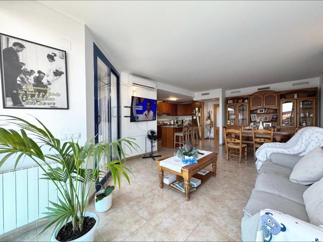 Apartamento amplio de 4 dormitorios en el centro de Teulada con garaje, listo para entrar a vivir photo 0