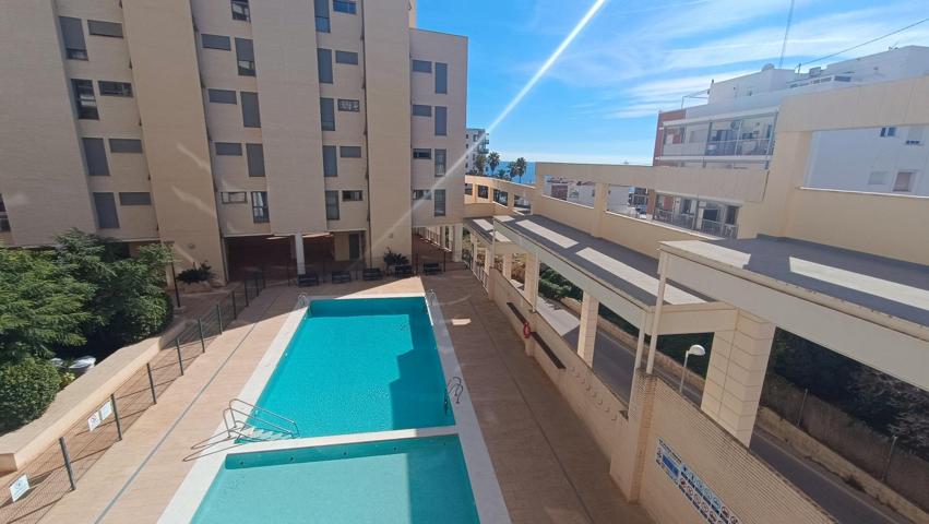Increíble oportunidad en Calpe: Apartamento moderno con gran terraza a solo 250 m de la Playa Arenal photo 0