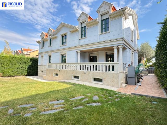 CASA EN VENTA EN FUENTE BERROCAL photo 0