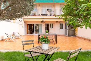 JARDÍ PRIVAT AMB ESPAI VERD ÚNIC I AMB PÀRQUING photo 0