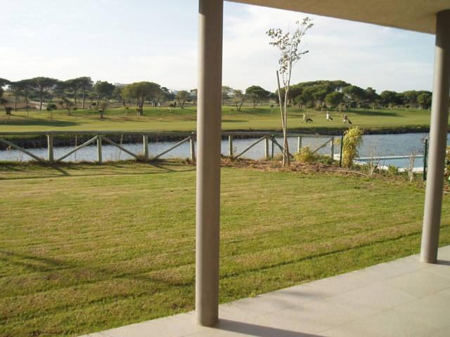 SE ALQUILA UN MARAVILLOSA CHALET EN LA URBANIZACIÓN  MARINA EN EL ROMPIDO photo 0