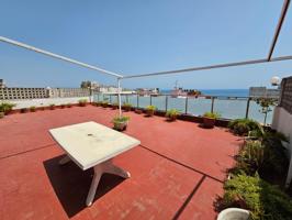 ÁTICO EN VENTA EN CALELLA CON GRAN TERRAZA DE 140M2 Y VISTAS AL MAR photo 0